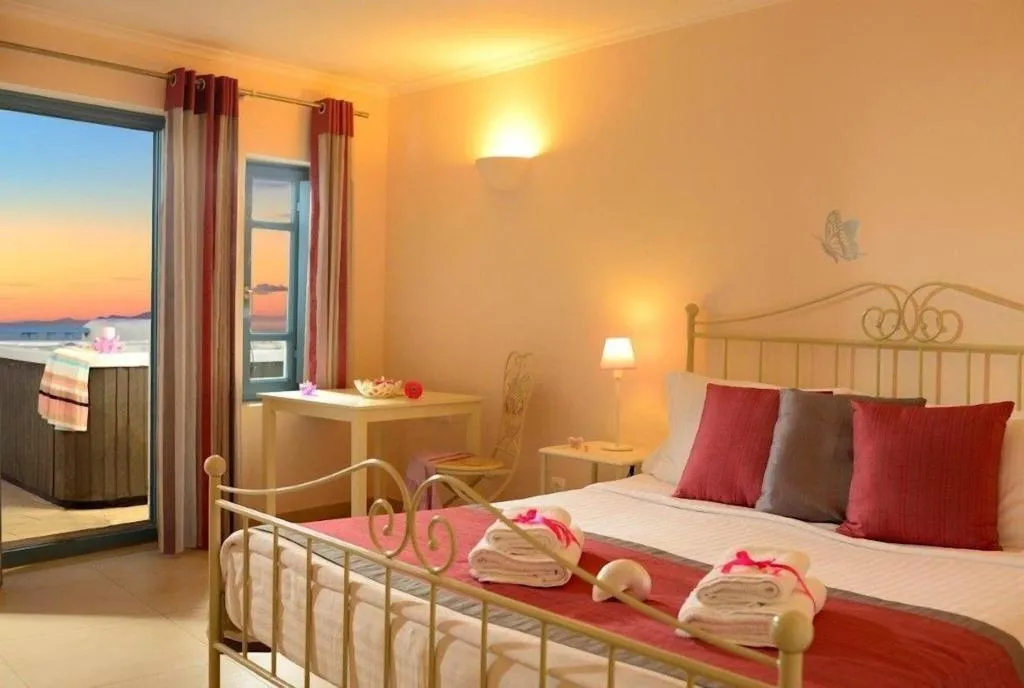 DOUBLE QUEEN SIZE BED Room, Absolute Bliss Imerovigli Suites, Santorini