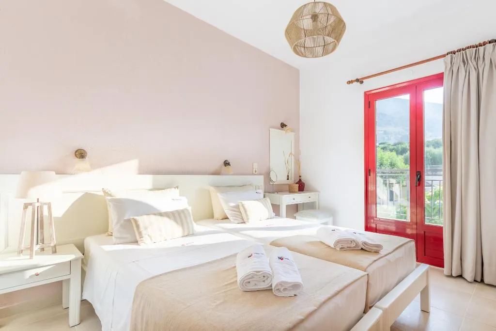 APARTMENT CAPACITY 3 Room, Villa Vicky Hersonissos, Crete