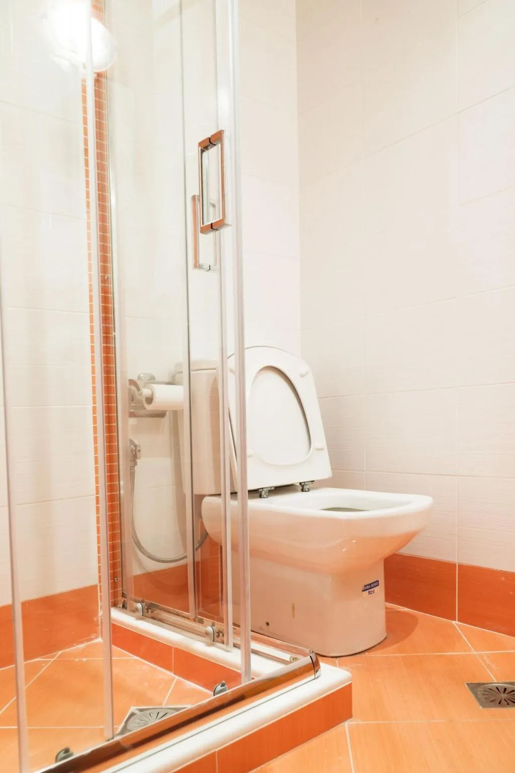 STUDIO GARDEN VIEW Room, Villa d'Irene - near Athens airport, 200 meters fr, Athens
