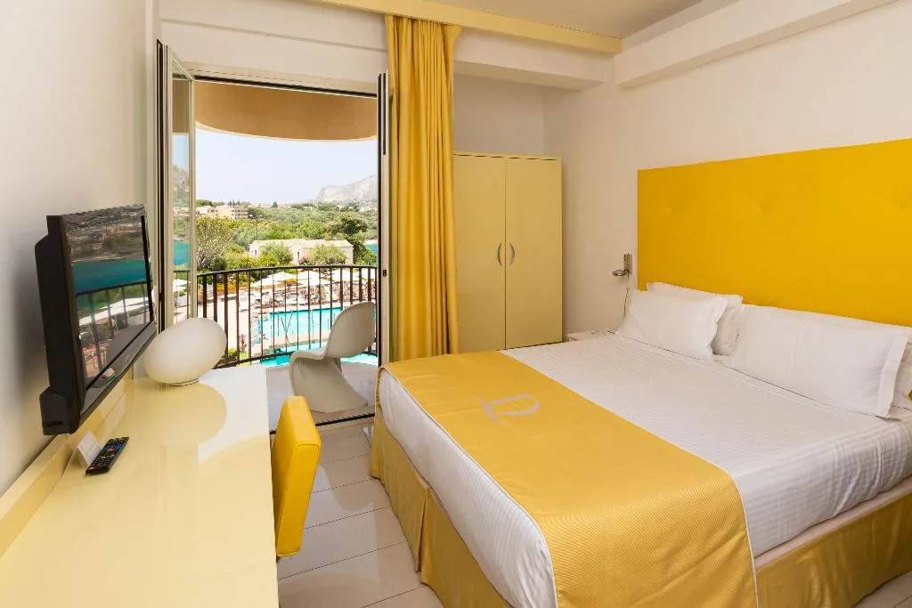 TRIPLE PRESTIGE Room, Hotel Domina Zagarella - Sicily, Palermo