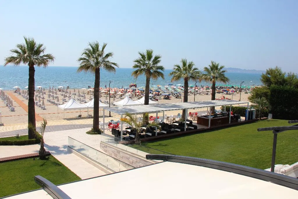 TRIPLE SEA VIEW ONE BEDROOM Room, Premium Beach Hotel, Kavaje