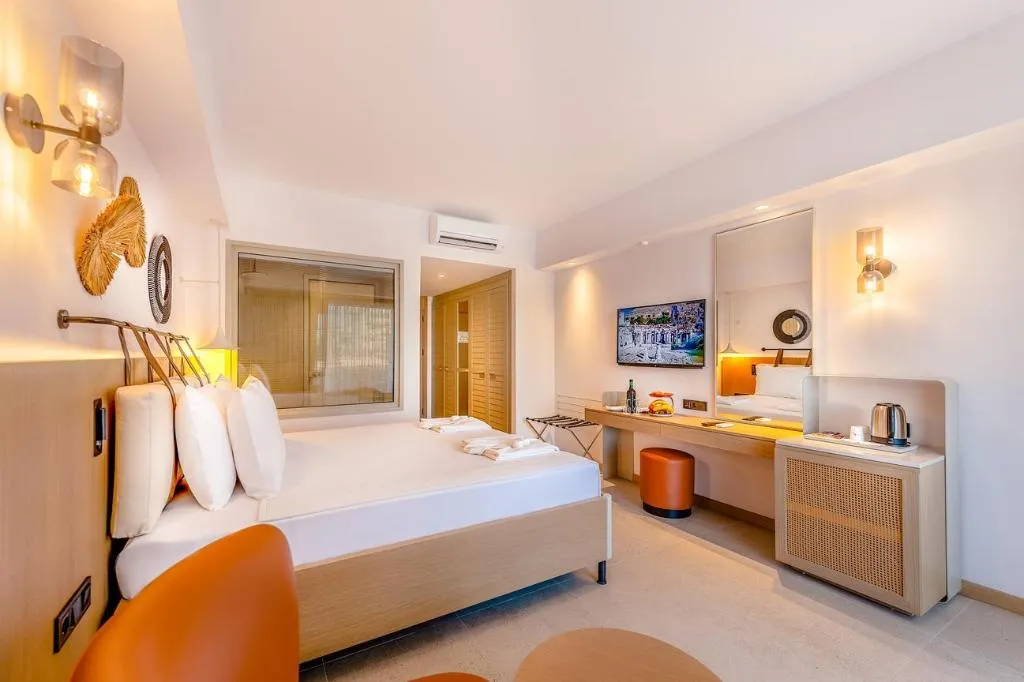 DOUBLE POOL VIEW Room, Belek Beach Resort, Antalya