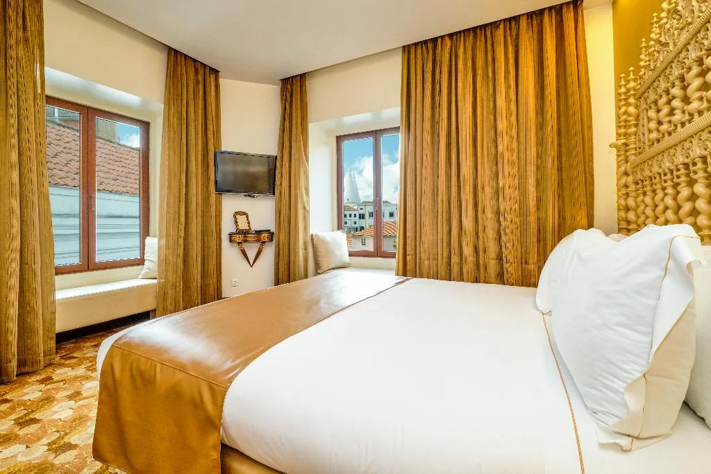 JUNIOR SUITE STANDARD Room, Sintra Boutique Hotel, Lisbon