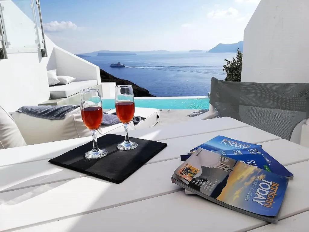 Room, Marizan Caves & Villas, Santorini, Santorini
