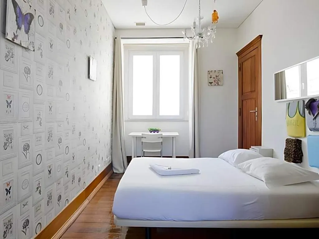 Room, Sunset Destination Hostel, Lisbon