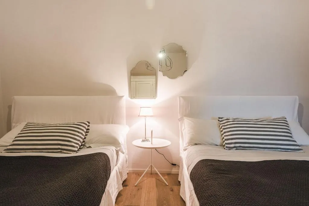 Room, Nikis Resort, Umbria