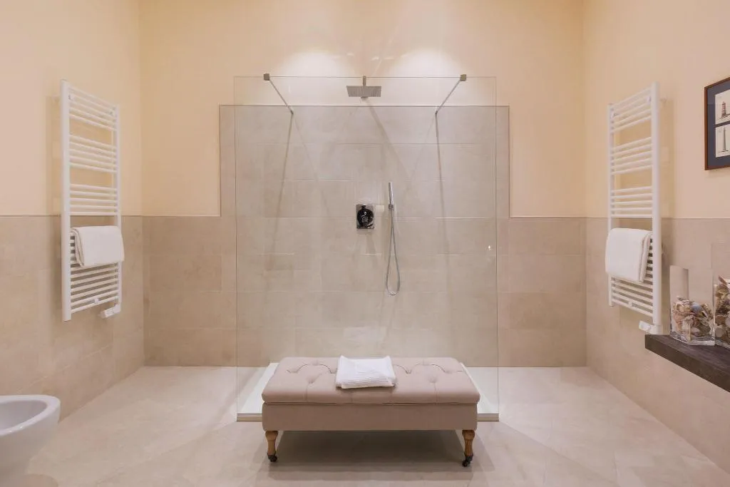 DOUBLE SUPERIOR QUEEN BED Room, Cerretani Palace Luxury B&B, Florence