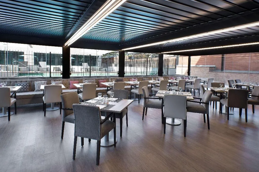 Restaurant, NH Madrid Barajas Airport, Madrid