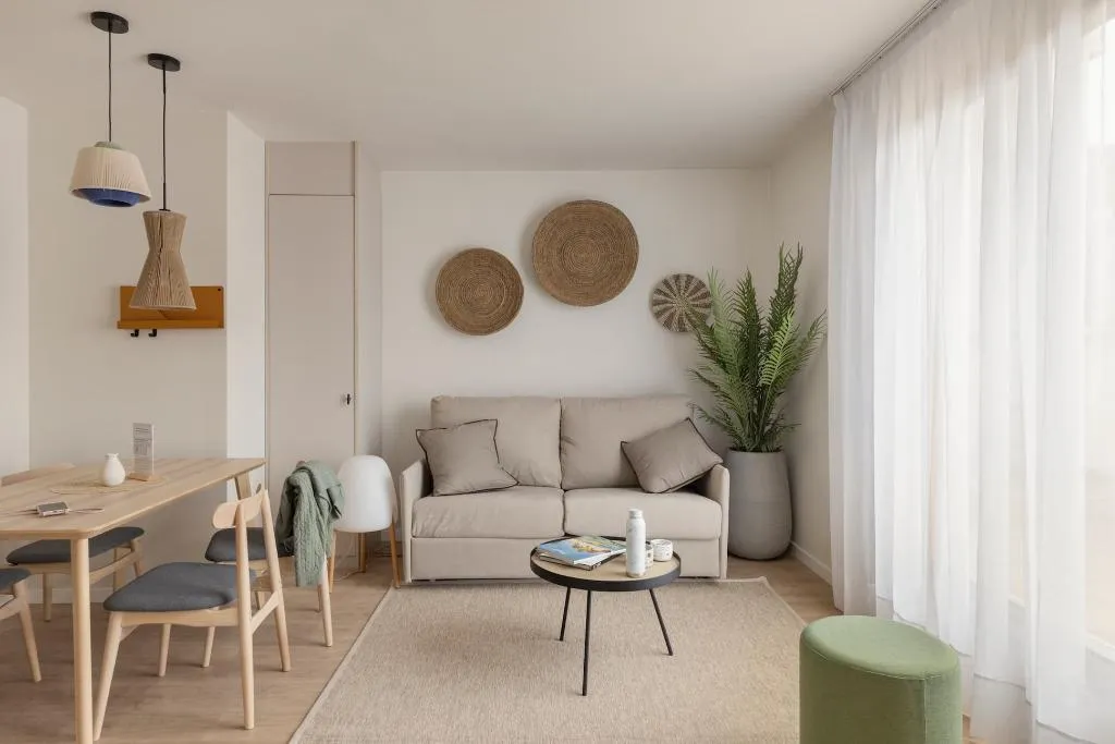 APARTMENT WITH TERRACE Room, Libere Barcelona Sant Antoni, Barcelona