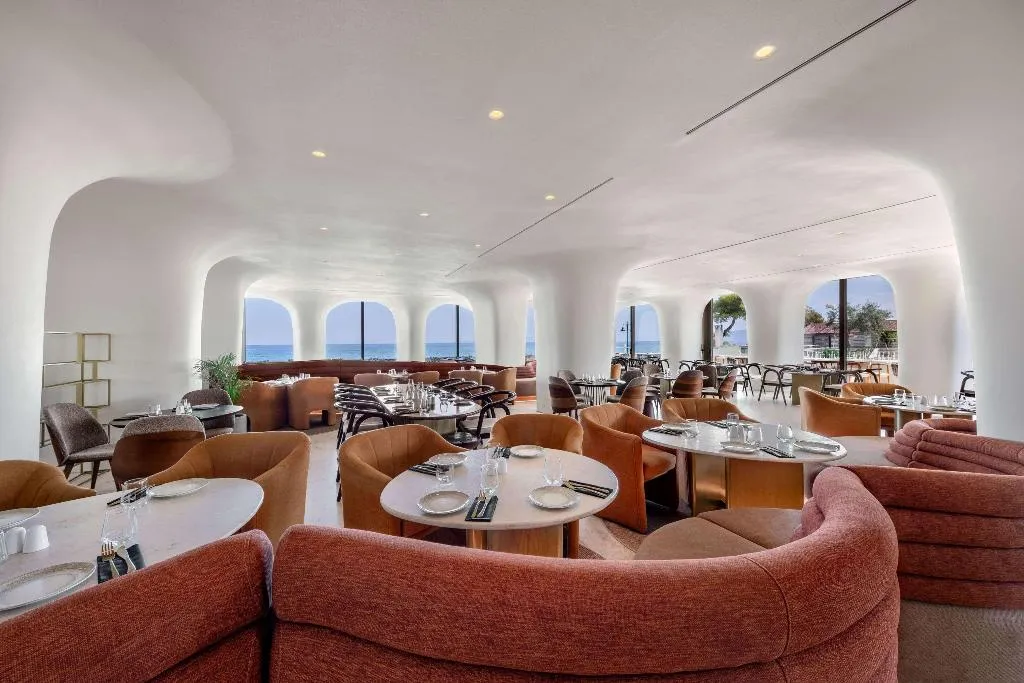 Restaurant, Isla Brown Corinthia Resort & Spa, Curio Collect, Athens