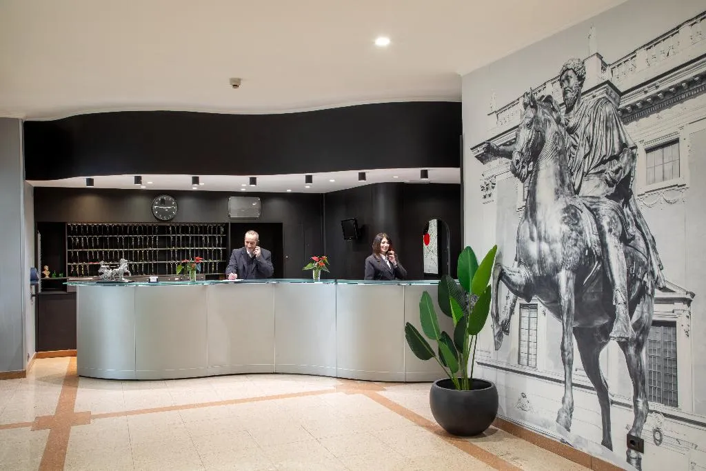 Lobby, Marc'Aurelio, Rome