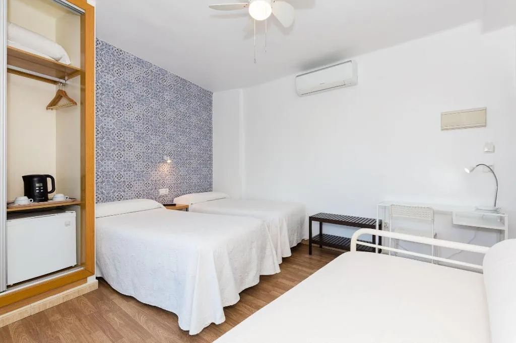 Room, Guadalupe Cozy Inns, Costa Del Sol