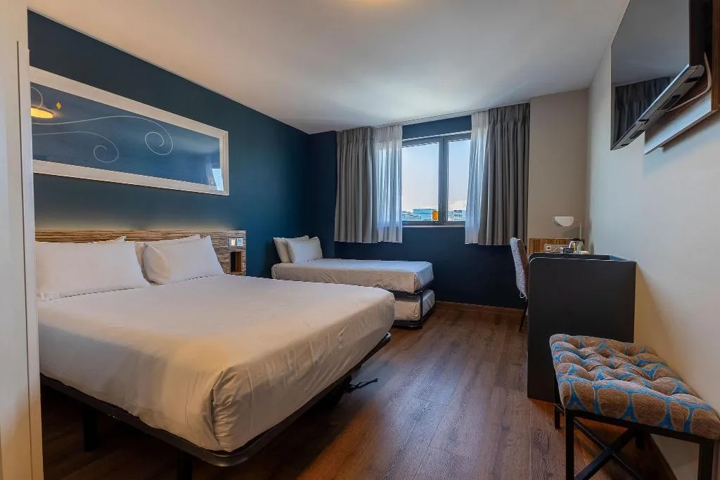 FAMILY ROOM STANDARD Room, Travelodge Barcelona Poblenou, Barcelona