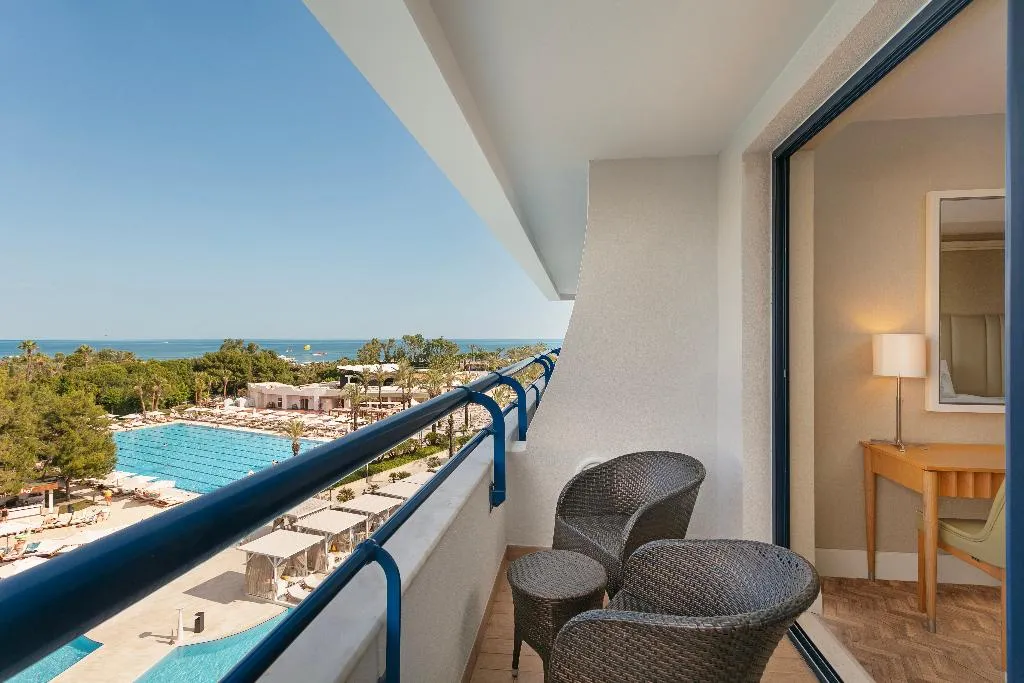 DOUBLE SIDE SEA VIEW Room, Titanic Deluxe Lara, Antalya