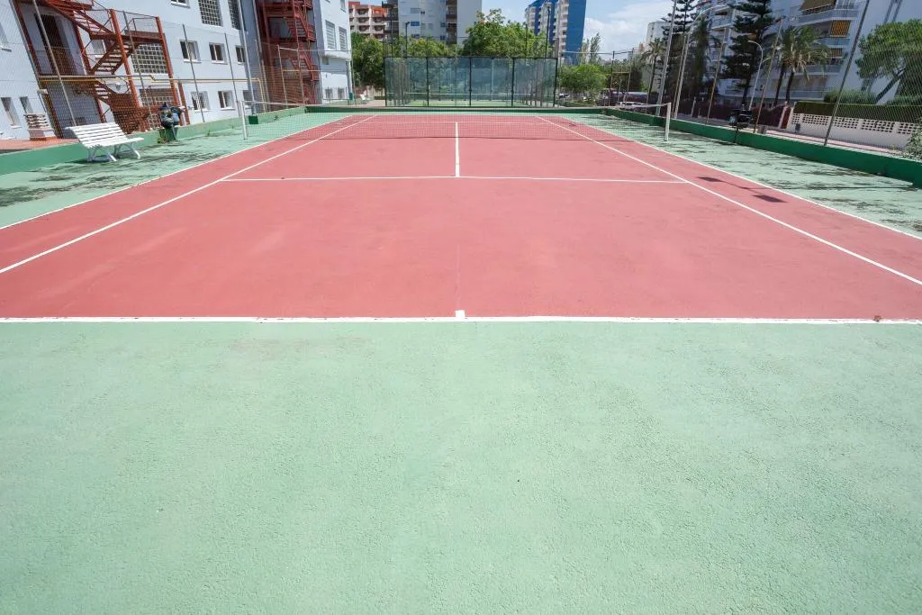Sports and Entertainment, Tres Anclas, Valencia