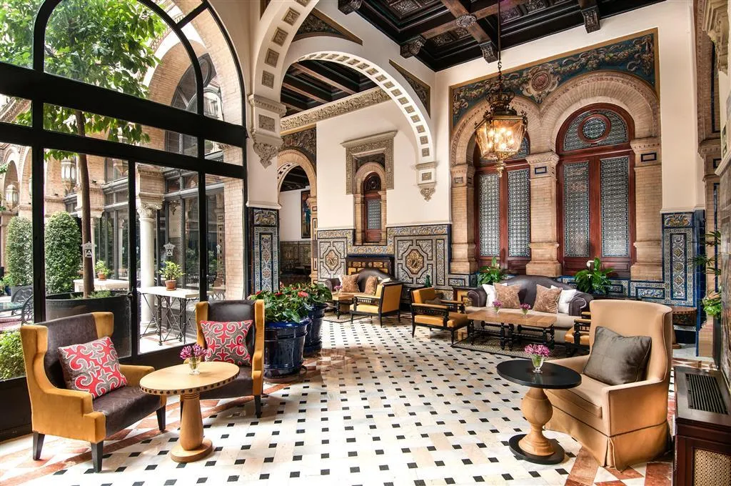 General view, Alfonso XIII, Seville