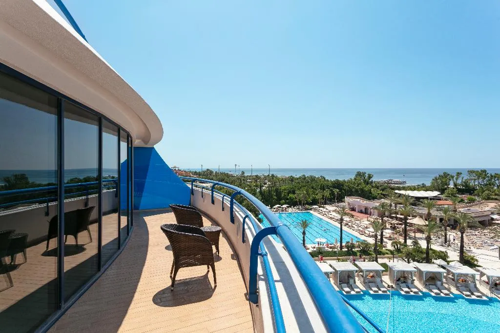 JUNIOR SUITE STANDARD Room, Titanic Deluxe Lara, Antalya