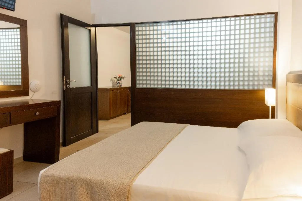 SUITE TWO BEDROOMS Room, Miramare Resort & Spa, Crete