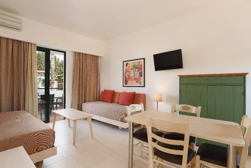 APARTMENT CAPACITY 4 Room, Pefkos Village Resort, Rhodes