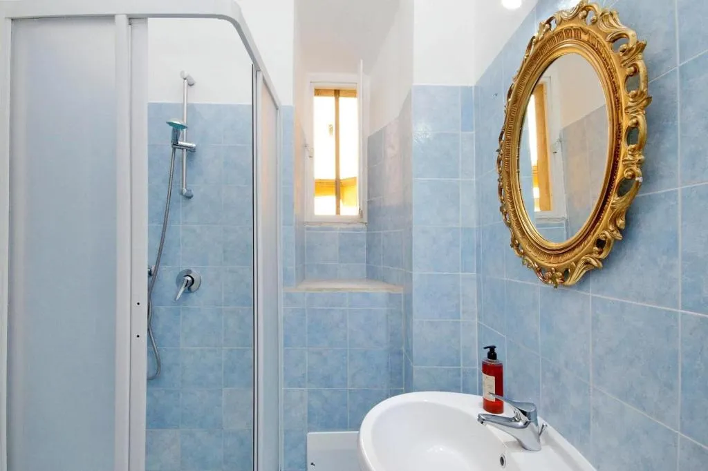Room, Lucky Holiday Rooms, Naples