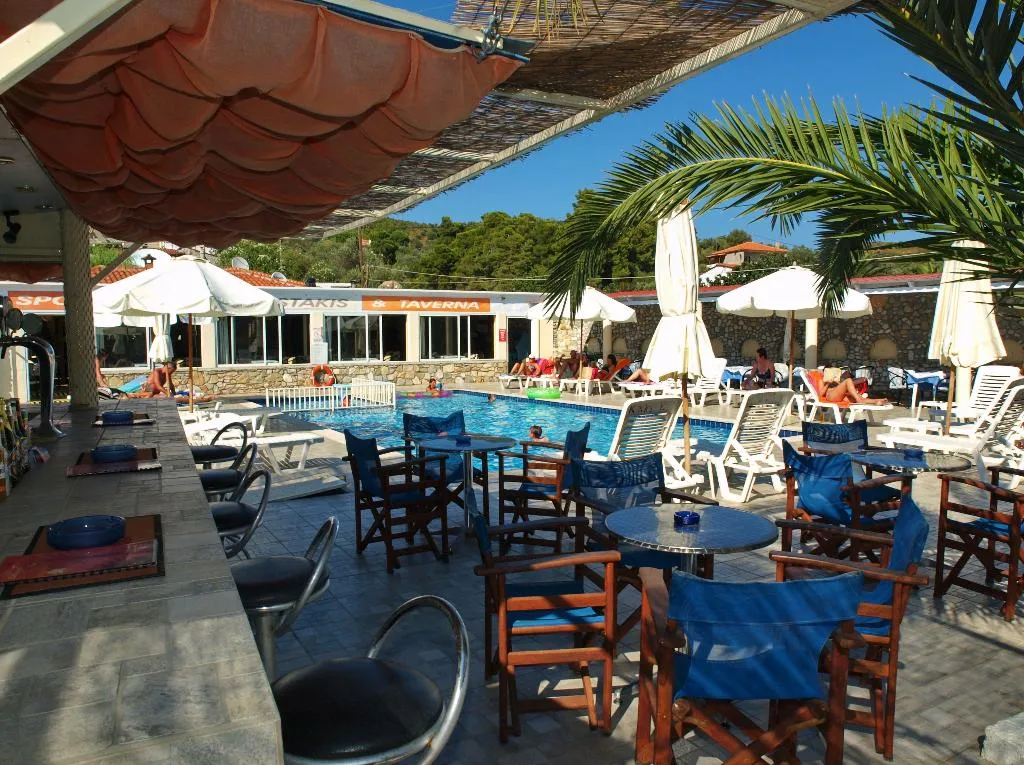 Pool, Christakis Studios, Skiathos