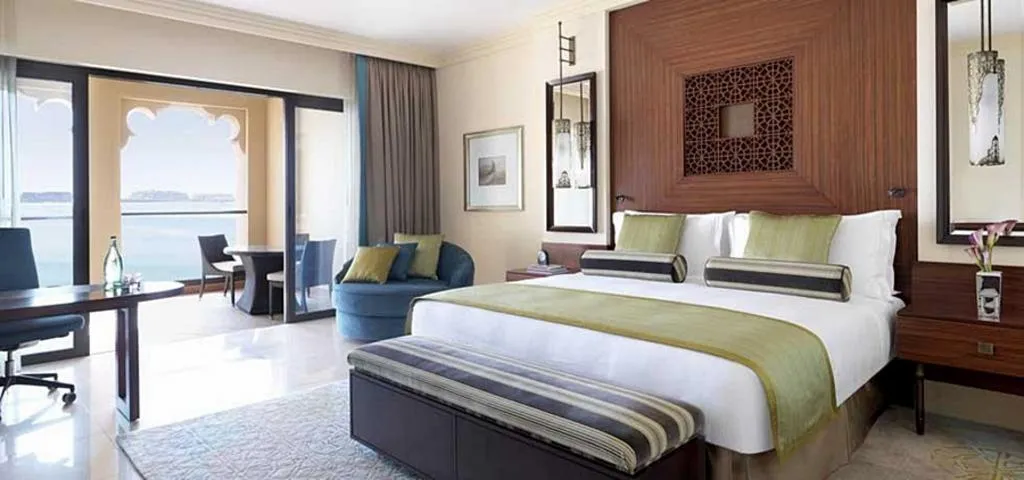 DOUBLE DELUXE SEA VIEW Room, Fairmont The Palm, Dubai
