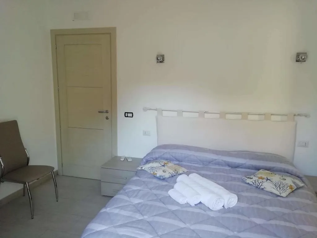Room, Al Mare Da Francesca, Olbia