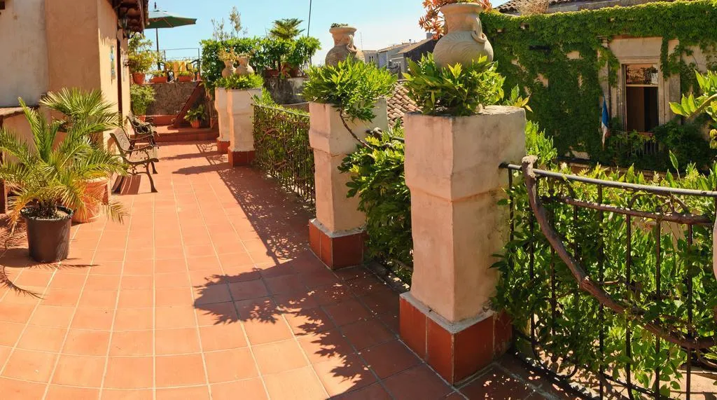 General view, Biscari, Catania