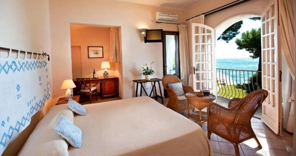 Room, Luna Sardinia, Cagliari