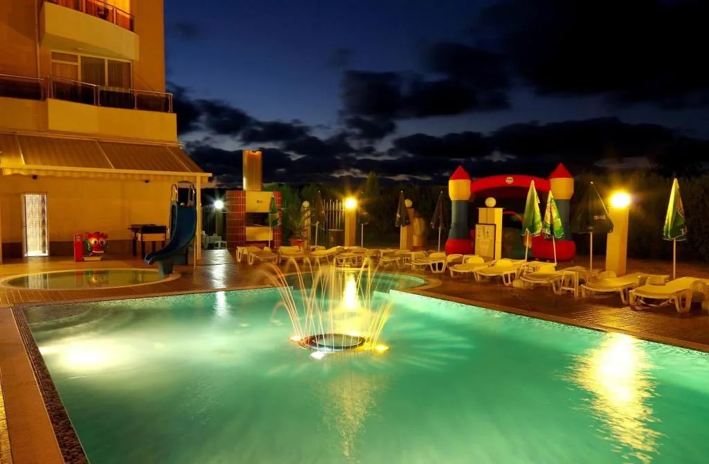 Pool, Plamena Palace, Bourgas
