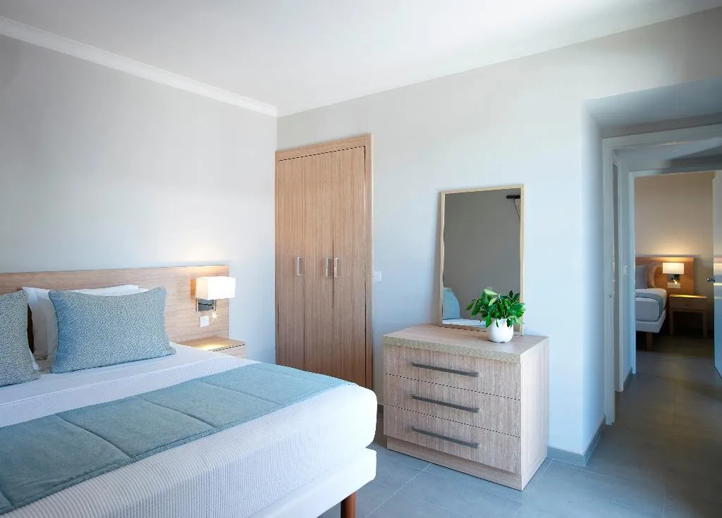 SUITE ONE BEDROOM Room, Louis St. Elias Resort & Waterpark, Cyprus