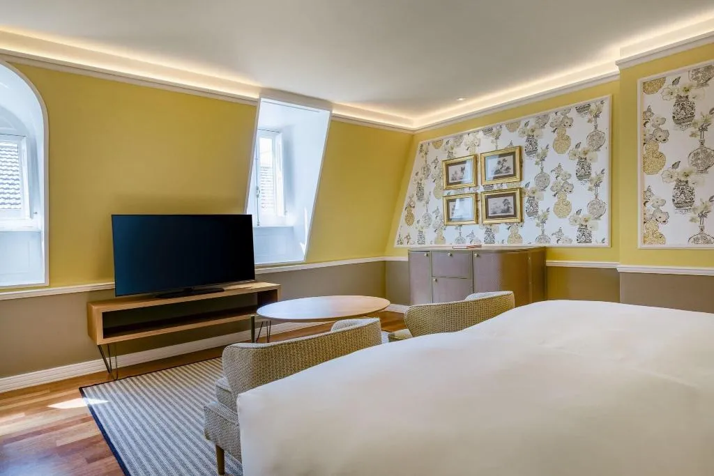 TWIN DELUXE Room, AC Santo Mauro Autograph Collection by Marriott, Madrid