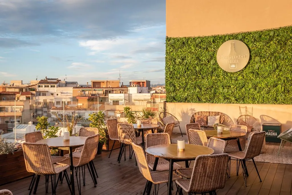 Bar, Arya Stadium Hotel, Barcelona