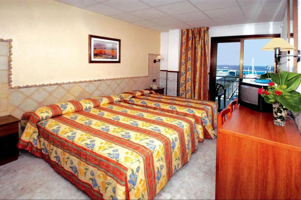 DOUBLE HARBOUR VIEW Room, Univers, Costa Brava