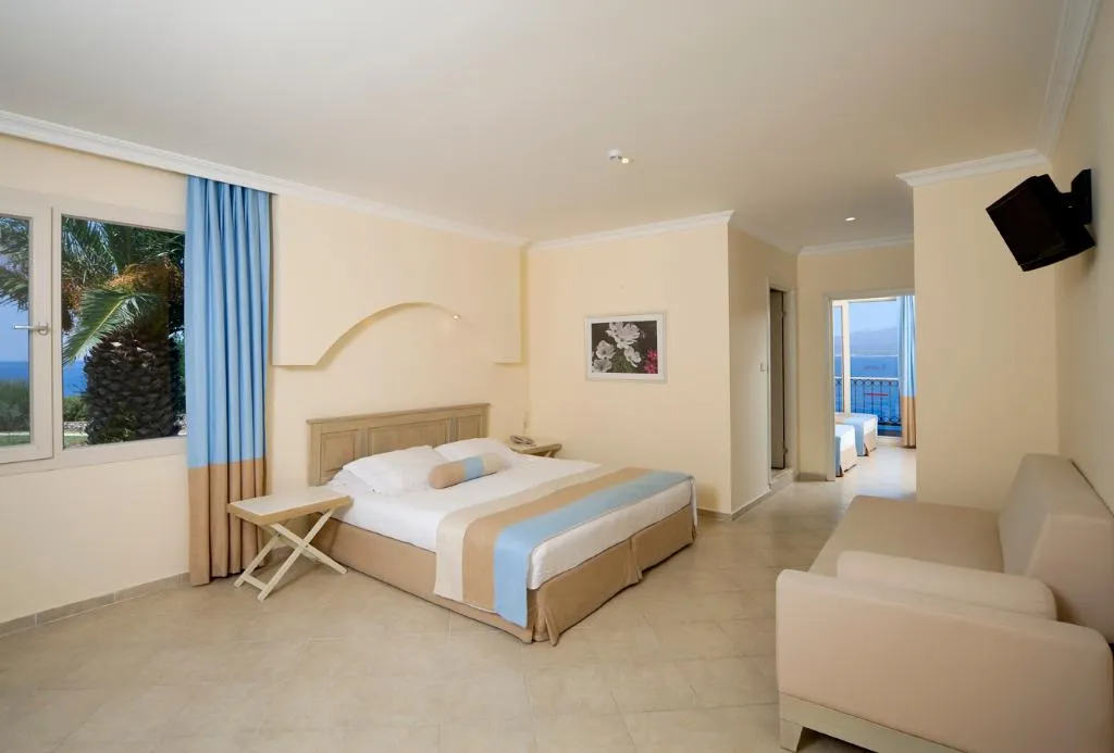FAMILY ROOM STANDARD Room, Club Resort Atlantis Izmir/Sigacik, Izmir