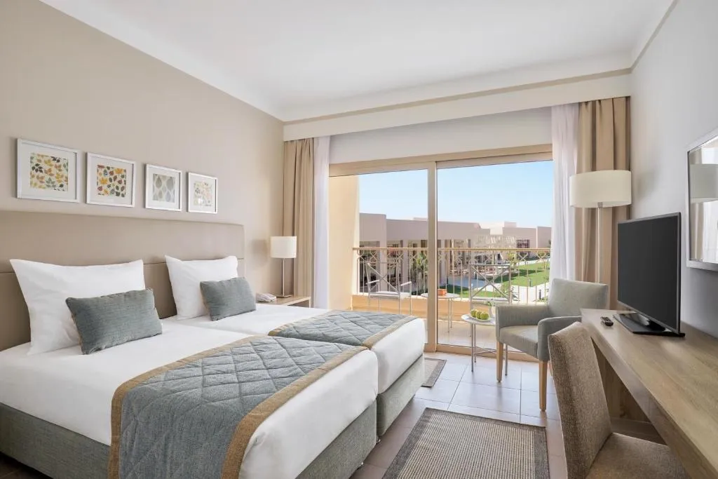 TWIN SUPERIOR GARDEN VIEW Room, JAZ Elite Maraya, Red Sea Riviera