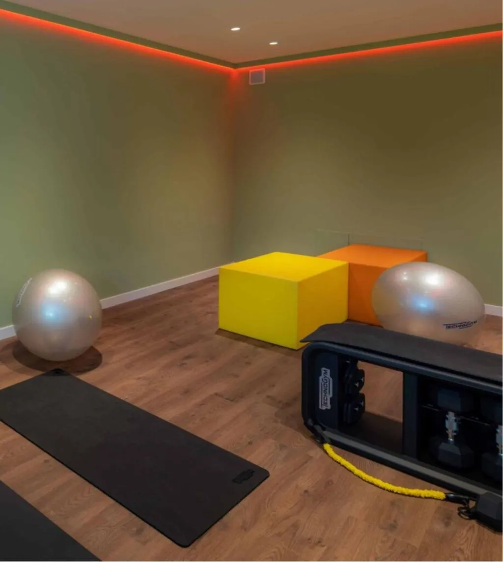 Sports and Entertainment, The Foscarini, Venice