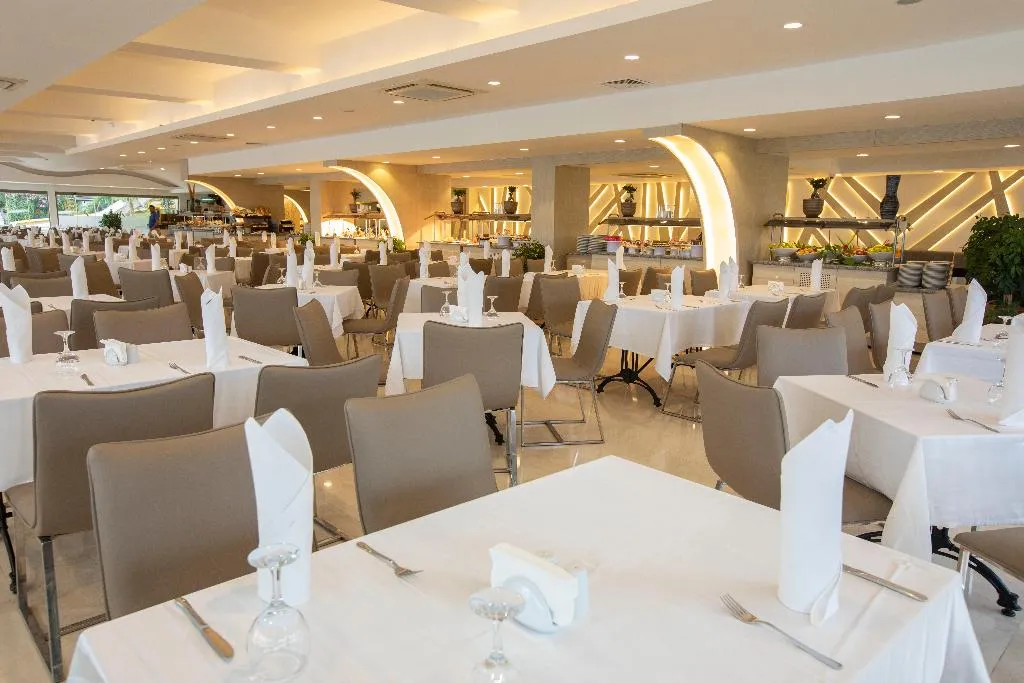 Restaurant, Falcon Hotel, Antalya