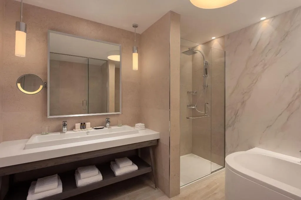 Room, Westin Dragonara Resort, Malta
