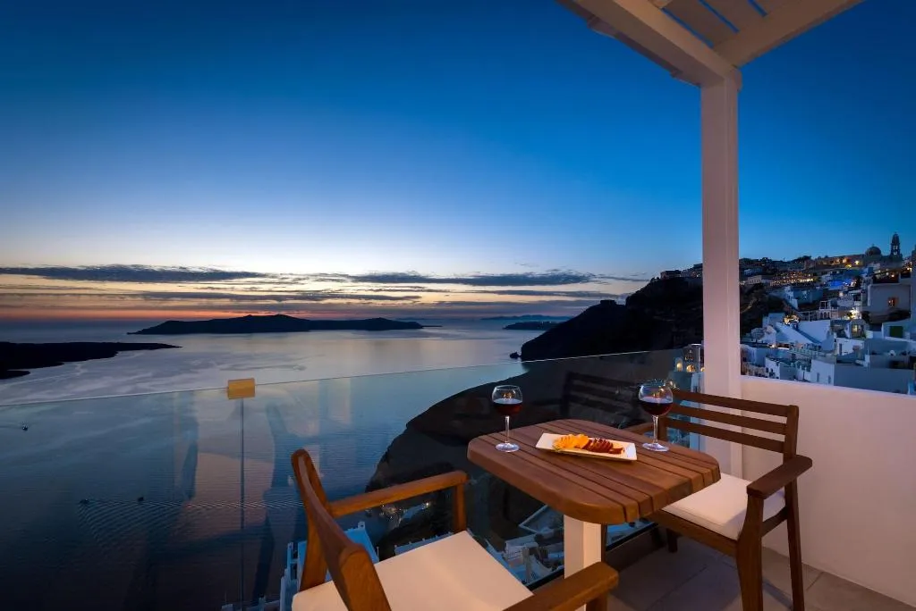 Room, Iriana Suites, Santorini