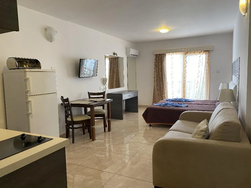 STUDIO DELUXE Room, Alexia Hotel Apartments, Cyprus