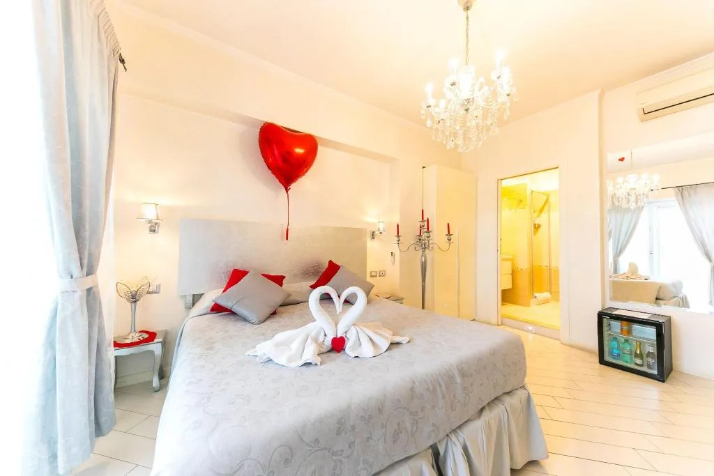 Room, Suites Roma Tiburtina, Rome