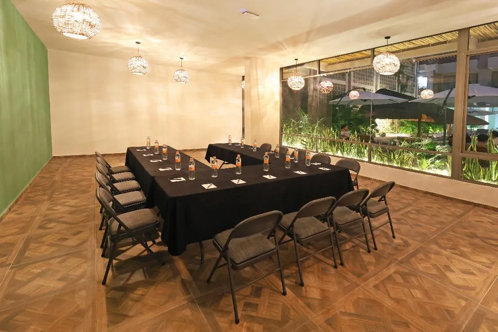 Conferences, Holiday Inn Tulum Downtown, Cancun Area