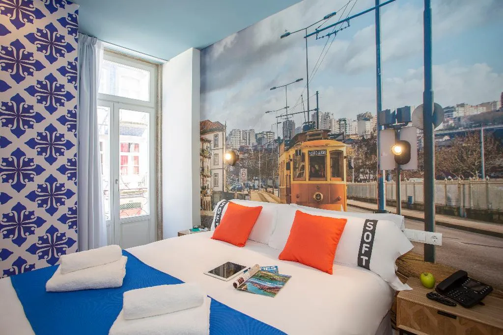 DOUBLE WITH BALCONY Room, Casual Raizes Porto, Porto