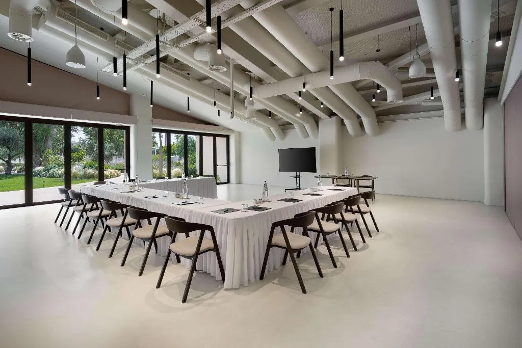 Conferences, Isla Brown Corinthia Resort & Spa, Curio Collect, Athens