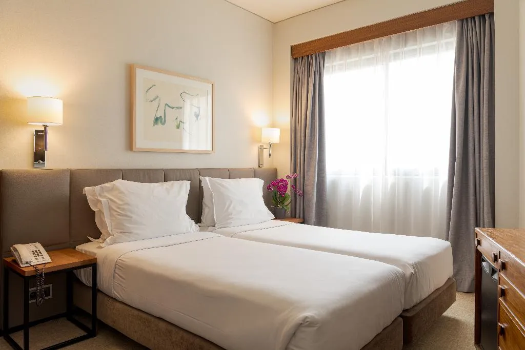 DOUBLE STANDARD Room, Dom Carlos Park, Lisbon