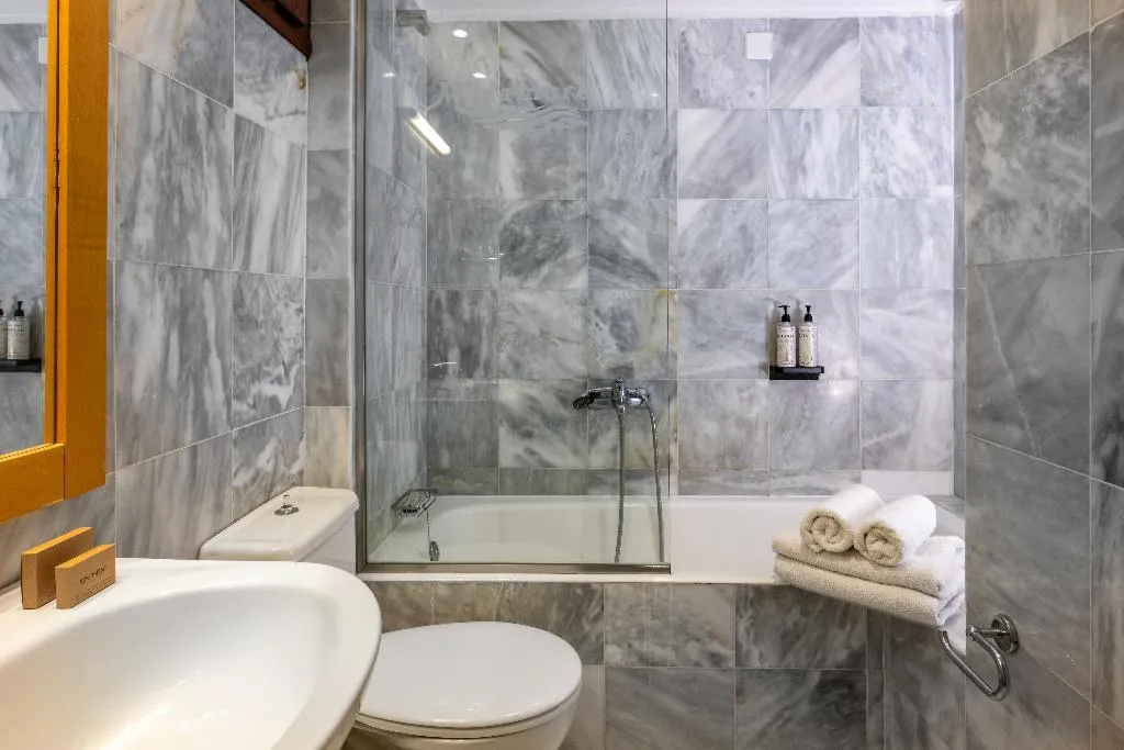 Double or Twin SEA VIEW Room, Miramare Resort & Spa, Crete