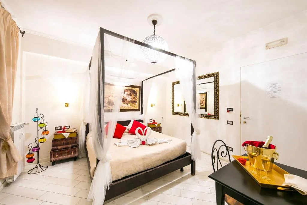 Room, Suites Roma Tiburtina, Rome