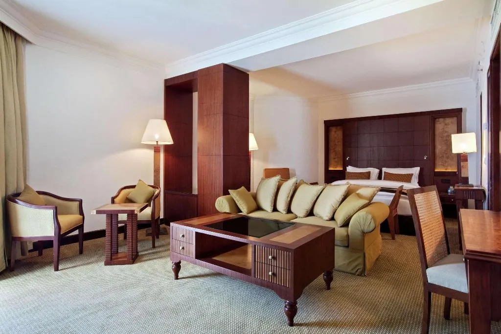 JUNIOR SUITE STANDARD Room, Hilton Luxor Resort & Spa, Luxor