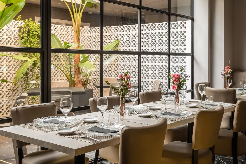 Restaurant, Arya Stadium Hotel, Barcelona